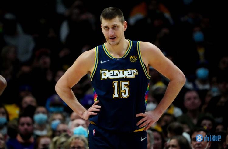 烈的比拼 烈的比拼